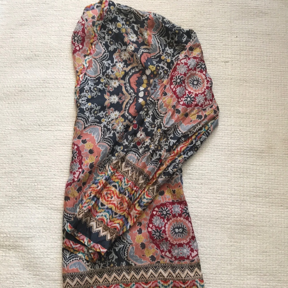 Yummy silk blouse 😍